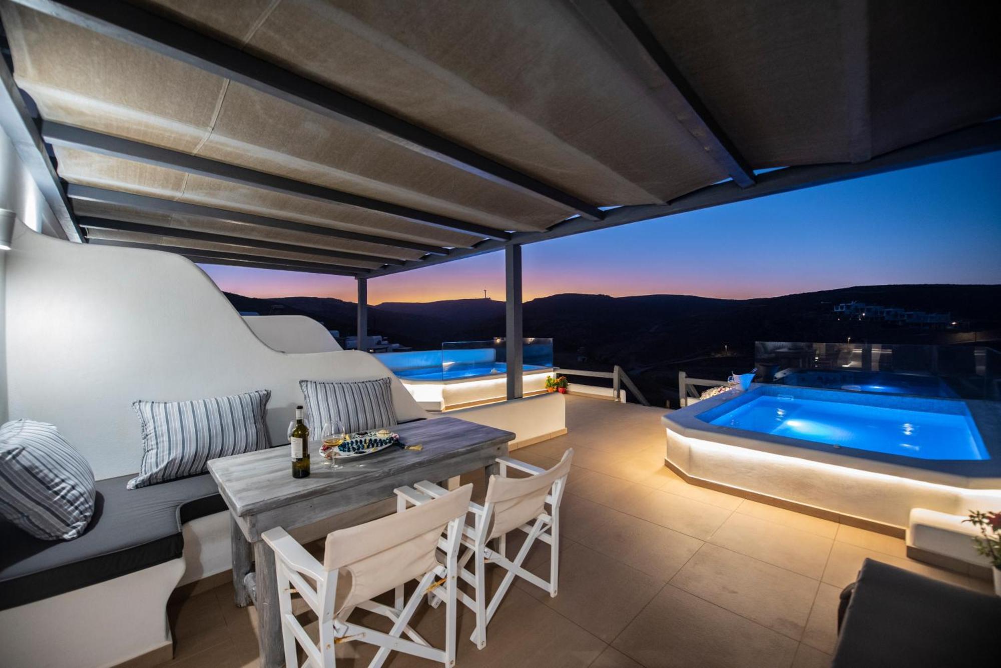 Myrsini'S Luxury Suites Merchia Mykonos Town Екстер'єр фото