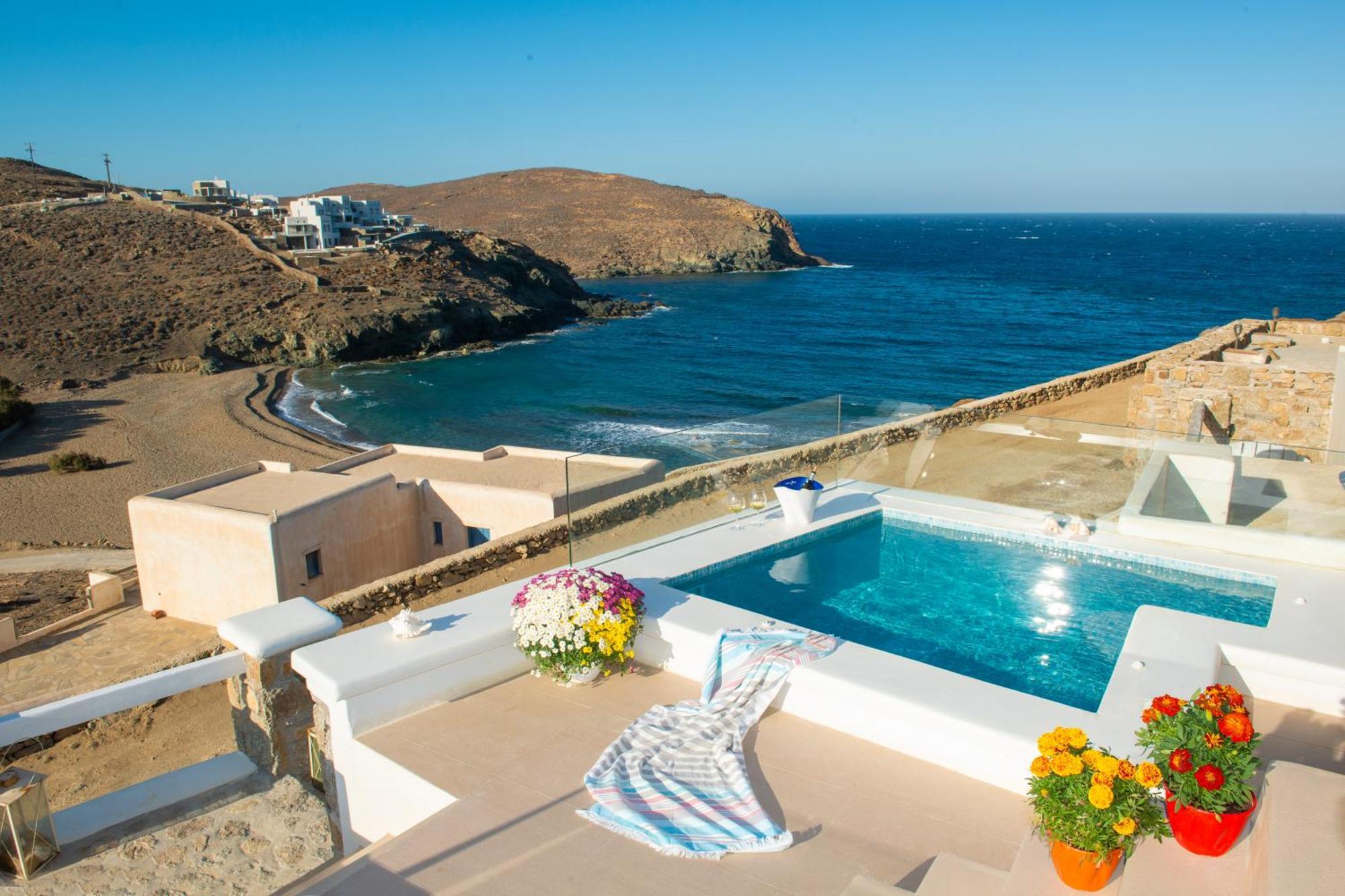 Myrsini'S Luxury Suites Merchia Mykonos Town Екстер'єр фото