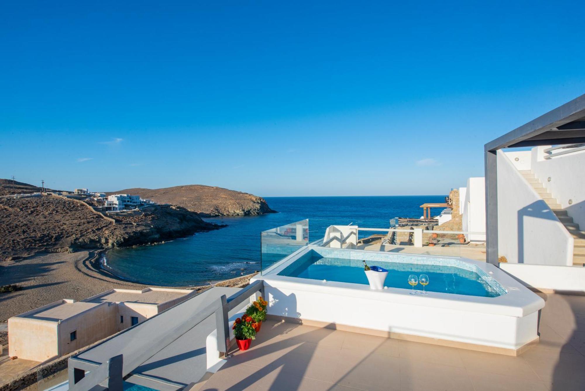 Myrsini'S Luxury Suites Merchia Mykonos Town Екстер'єр фото